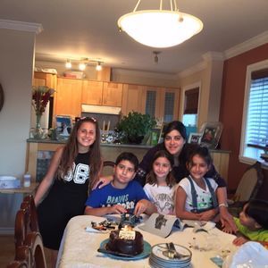 Meet your Posher, Laila